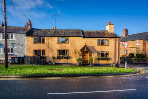 4 bedroom end of terrace house for sale, Old Wrexham Road, Chester CH4