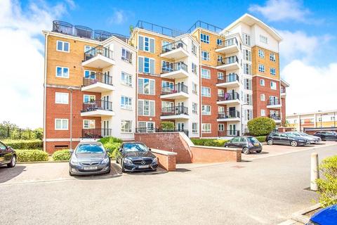 2 bedroom flat for sale, The Gateway, Watford WD18