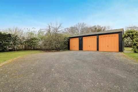 4 bedroom detached house for sale, Spring Lane, Hatfield Peverel, Chelmsford