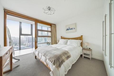 1 bedroom flat for sale, Lombard Road, Battersea