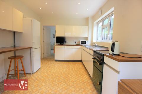 4 bedroom detached house for sale, The Oval, Broxbourne EN10