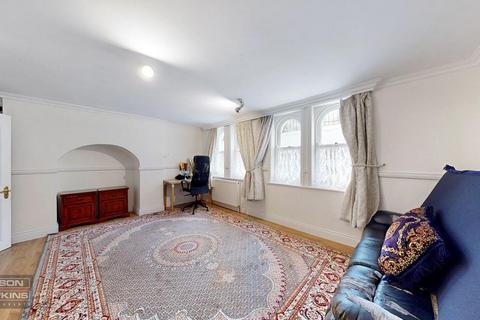 3 bedroom duplex for sale, West Hill Hall, Harrow On The Hill HA2