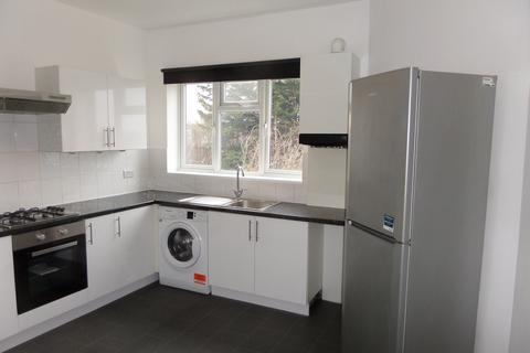 2 bedroom flat to rent, Kendall Avenue, South Croydon CR2