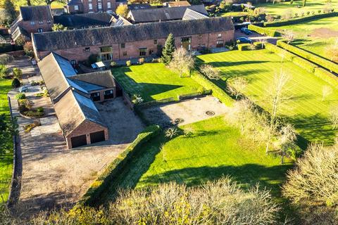 4 bedroom barn conversion for sale, Brickhouse Lane, Elford