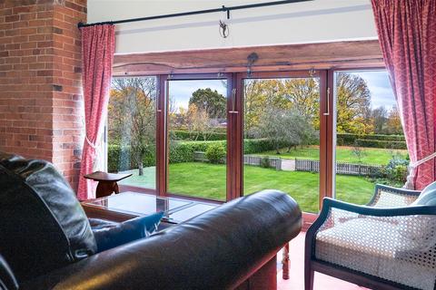 Brookfields Brickhouse Lane, Elford, Tamworth, B79 9DE