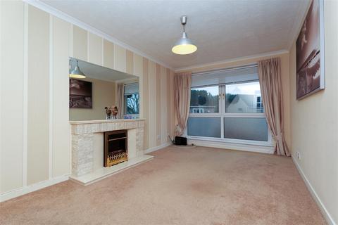 2 bedroom flat for sale, Kirkinner Road, Glasgow G32