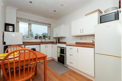 2 bedroom flat for sale, Kirkinner Road, Glasgow G32