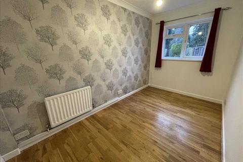 2 bedroom bungalow to rent, Solihull B90