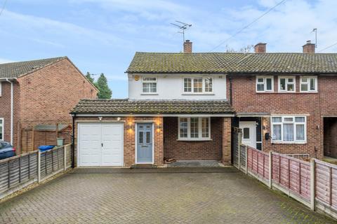 68 Lambourne Crescent, Sheerwater, Woking, GU21 5RQ