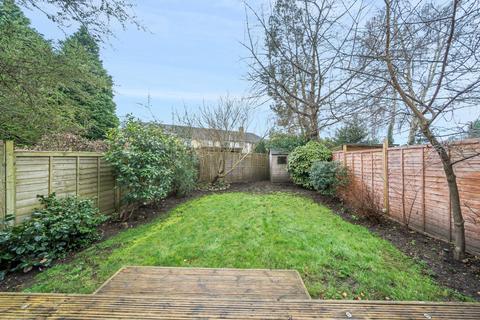 68 Lambourne Crescent, Sheerwater, Woking, GU21 5RQ