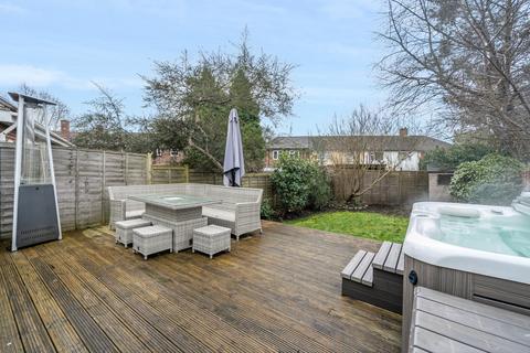 68 Lambourne Crescent, Sheerwater, Woking, GU21 5RQ