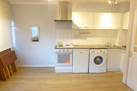 1 bedroom flat to rent, HIGHFIELD ROAD, GOLDERS GREEN, NW11