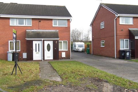 2 bedroom flat to rent, Hythe Avenue, Crewe, Cheshire, CW1