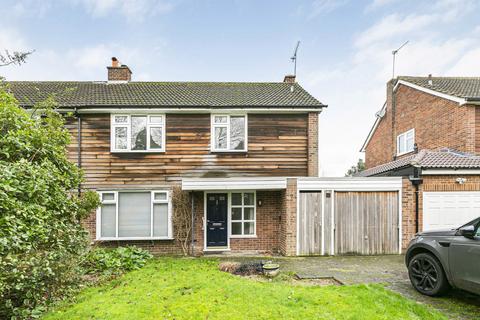 Kenton Avenue, Sunbury-on-Thames, Surrey, TW16