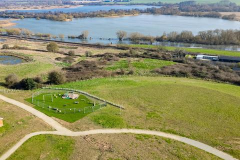 3 bedroom detached house to rent, The Marshes, Hersden, Canterbury