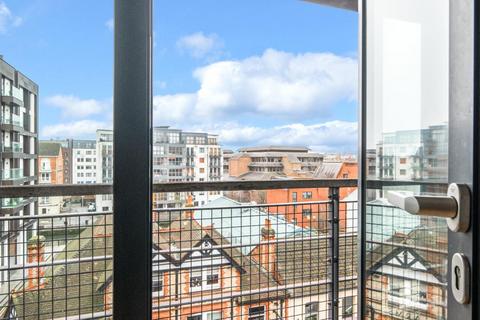 2 bedroom apartment to rent, Forbury Road,  Reading,  RG1