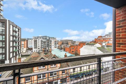 2 bedroom apartment to rent, Forbury Road,  Reading,  RG1