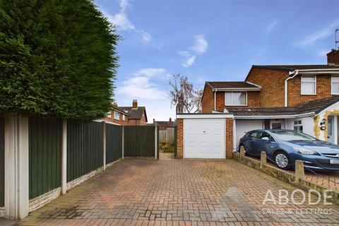 3 bedroom semi-detached house for sale, Bridge Street, Burton-On-Trent DE13