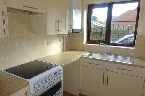 2 bedroom end of terrace house to rent, Framlingham