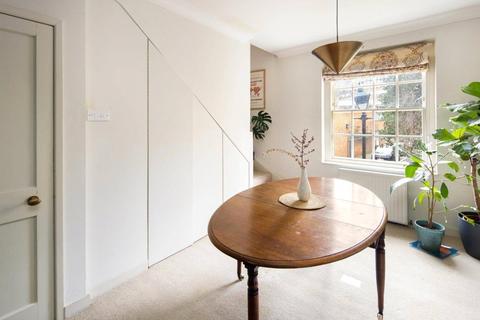10 Shipton Street, London, E2 7RU