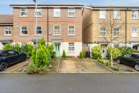 3 bedroom end of terrace house for sale, Kirk Close, Tilehurst, Reading