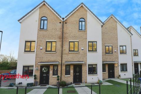 3 bedroom terraced house for sale, Scholeys Wharf, Mexborough