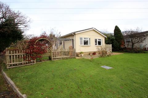 2 bedroom park home for sale, Medina Park, Folly Lane, East Cowes, Isle of Wight