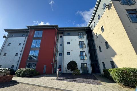 1 bedroom apartment for sale, St Christophers Court, Marina, Swansea