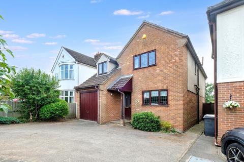 4 bedroom detached house for sale, Wood Street, Chelmsford CM2