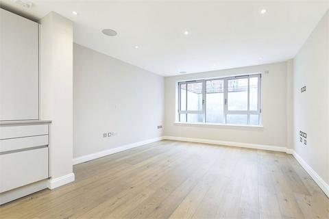 3 bedroom apartment to rent, Ashburnham Mews, London, SW1P