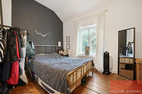 2 bedroom terraced house for sale, Stephenson Street, NW10