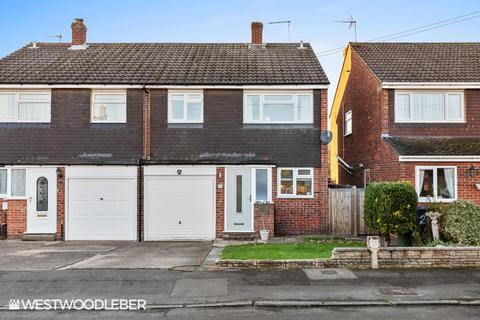 23 Caxton Road, Hoddesdon, EN11 9PD