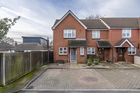 Finzi Close, Southampton, Hampshire. SO19 0EN