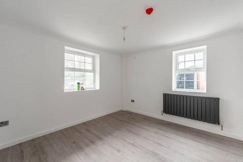 2 bedroom flat for sale, 47 - 49 Aldenham Road, Bushey WD23