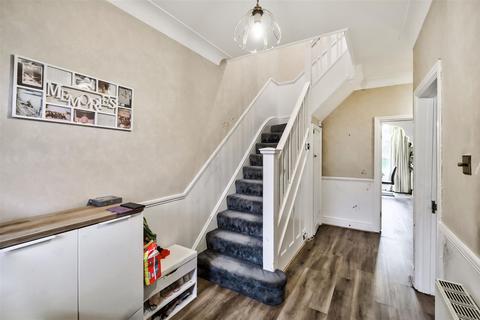 3 bedroom semi-detached house for sale, Tennyson Avenue, Wanstead