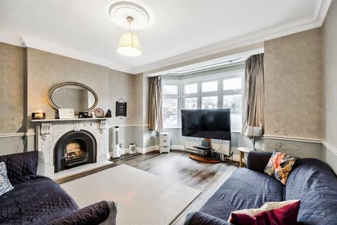 3 bedroom semi-detached house for sale, Tennyson Avenue, Wanstead