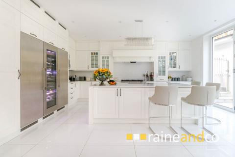 Willow End Dixons Hill Close, Brookmans Park, Hatfield, AL9 7EG
