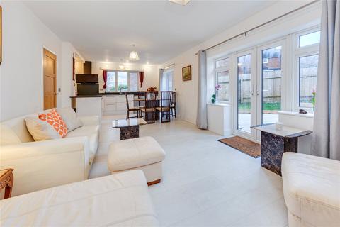 5 bedroom detached house for sale, Craigweil Avenue, Radlett, Hertfordshire, WD7