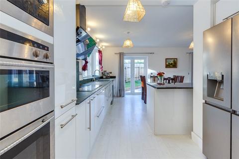 5 bedroom detached house for sale, Craigweil Avenue, Radlett, Hertfordshire, WD7