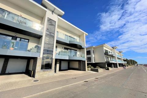 3 bedroom flat to rent, The Esplanade, Broughty Ferry, Dundee, DD5