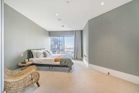 2 bedroom flat for sale, No.3 Upper Riverside, 8 Cutter Lane, Greenwich Peninsula, SE10