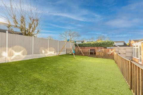 25 Dunchurch Crescent, Sutton Coldfield, B73 6QW