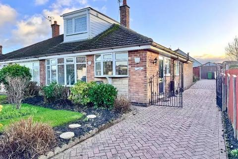 3 bedroom semi-detached bungalow for sale, Louise Gardens, Westhoughton, Bolton, Greater Manchester, BL5 2HH