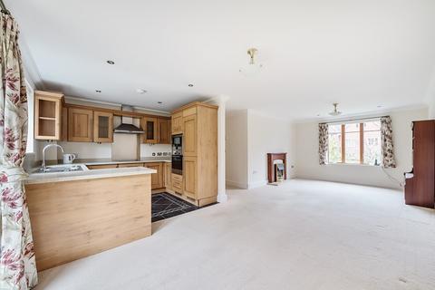 2 bedroom retirement property for sale, Salisbury Road, Sherfield English, Romsey, Hampshire, SO51