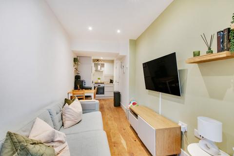 1 bedroom apartment for sale, Progressive Close, Sidcup, DA14