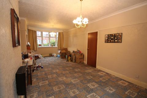 3 bedroom semi-detached house for sale, Kings Road, Stretford, M32 8QW