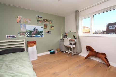 3 bedroom end of terrace house for sale, Sideland Close, Bristol