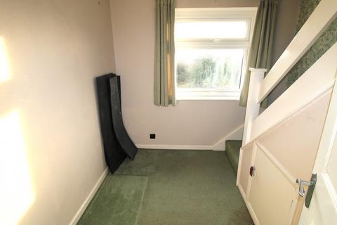 3 bedroom semi-detached house for sale, Kerry Drive, Upminster RM14