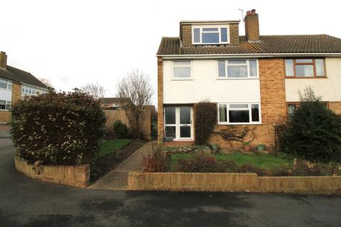 3 bedroom semi-detached house for sale, Kerry Drive, Upminster RM14