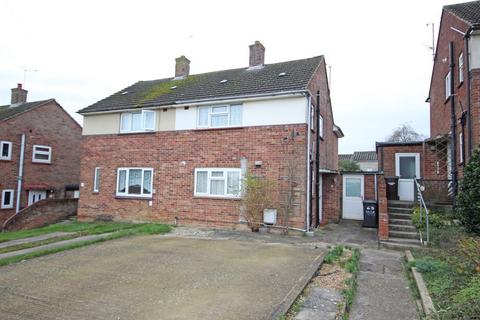 3 bedroom semi-detached house to rent, North Avenue, Haverhill CB9